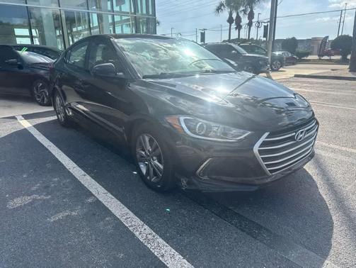 Phantom Black 2017 Hyundai ELANTRA SE