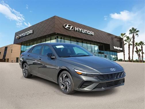 2025 Hyundai ELANTRA HEV SEL Sport