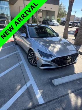 2021 Hyundai SONATA Limited
