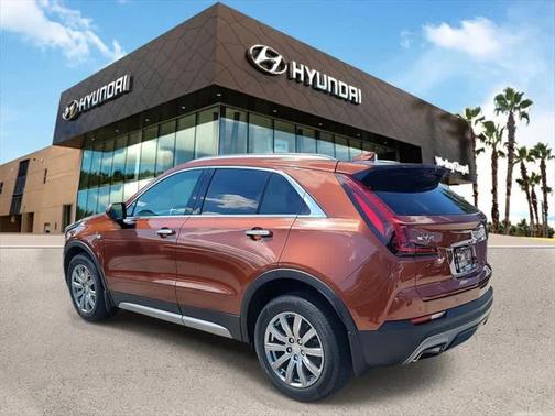 2020 Cadillac XT4 Premium Luxury