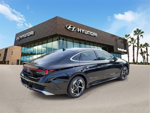 2026 Hyundai SONATA SEL