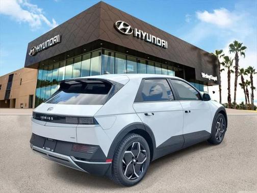 2023 Hyundai IONIQ 5 SE