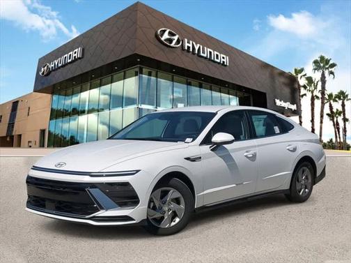 2025 Hyundai SONATA SE