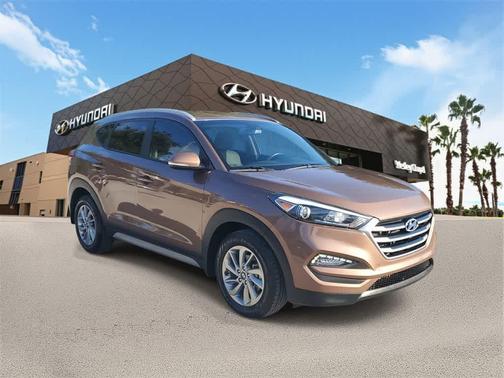 2017 Hyundai TUCSON SE Plus