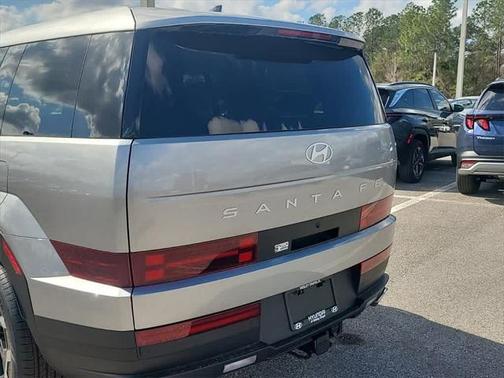 2025 Hyundai SANTA FE SE