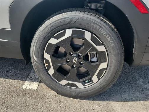 2025 Hyundai SANTA FE SE