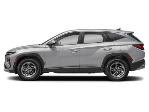 Shimmering Silver 2025 Hyundai TUCSON SE