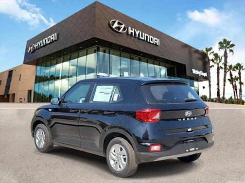 2025 Hyundai VENUE SE