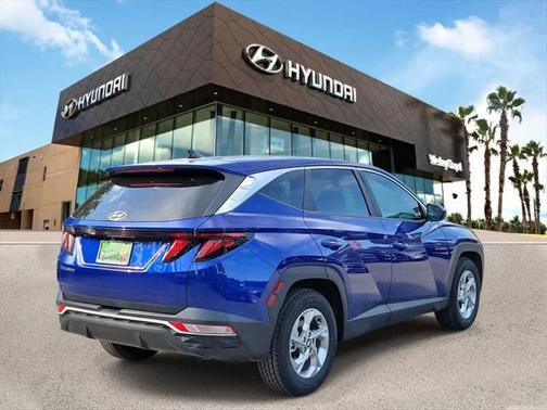 2022 Hyundai TUCSON SE