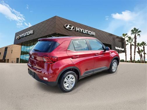 2025 Hyundai VENUE SE