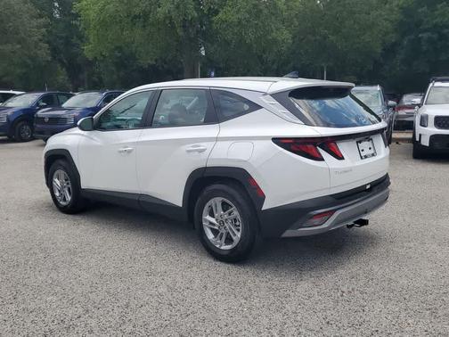 Serenity White Pearl 2025 Hyundai TUCSON SE