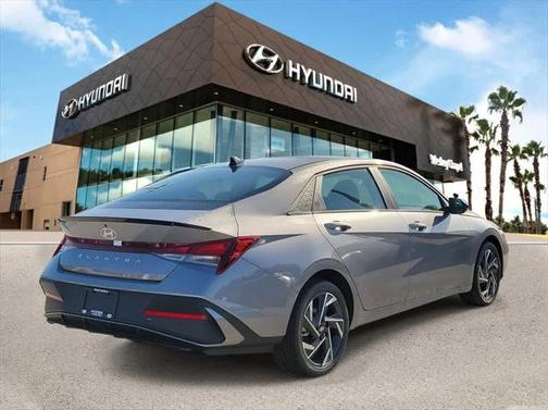 2025 Hyundai ELANTRA Sport