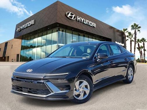 2025 Hyundai SONATA SE