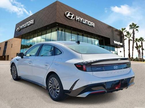 2025 Hyundai SONATA Hybrid Limited