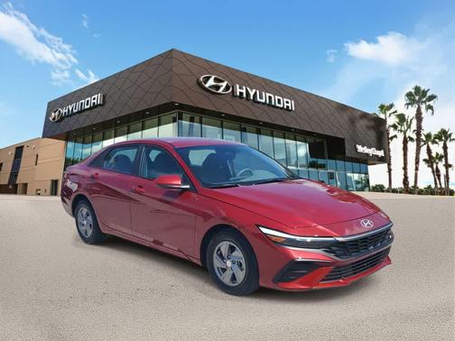 Ultimate Red 2025 Hyundai ELANTRA SE