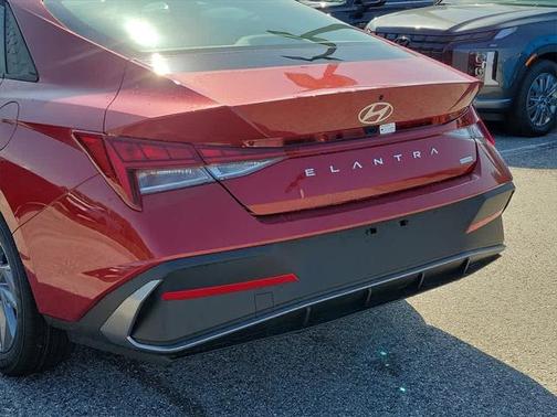 2025 Hyundai ELANTRA HEV Blue