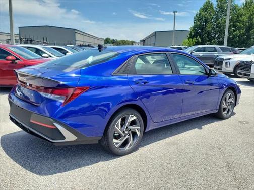 2025 Hyundai ELANTRA Sport