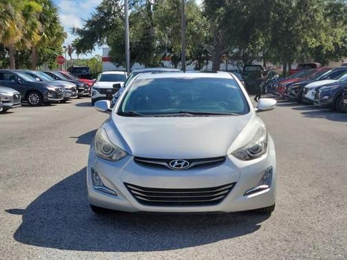 2015 Hyundai ELANTRA Limited