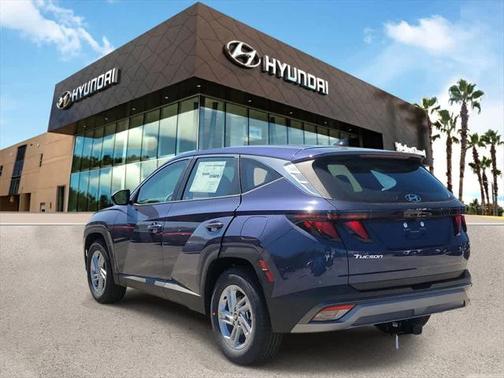 2025 Hyundai TUCSON SE