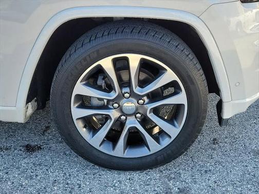 2017 Jeep Grand Cherokee Overland