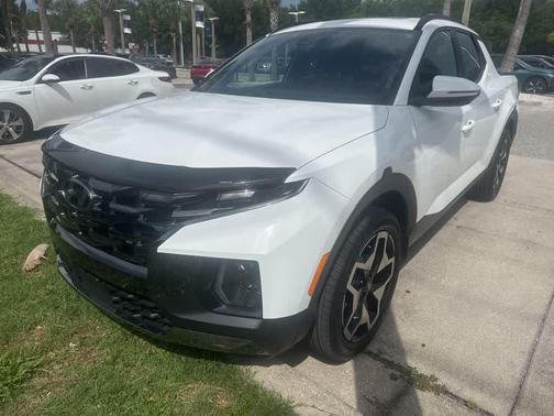 White 2022 Hyundai SANTA CRUZ Limited AWD