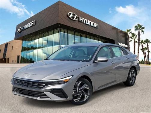 2025 Hyundai ELANTRA Limited