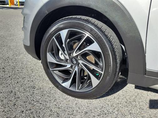 2021 Hyundai TUCSON Sport