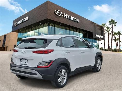 2023 Hyundai KONA SE