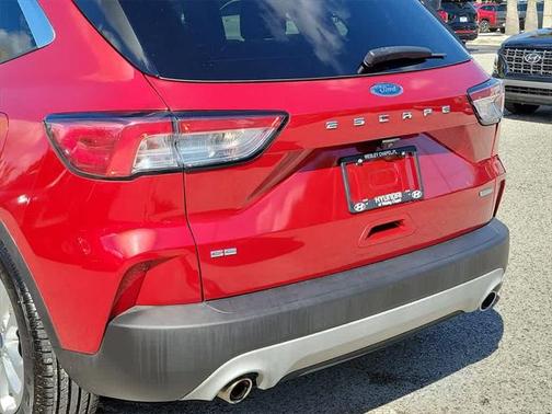 2020 Ford Escape SE