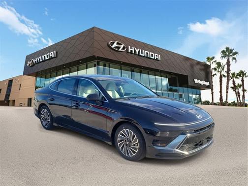 2025 Hyundai SONATA Hybrid Limited
