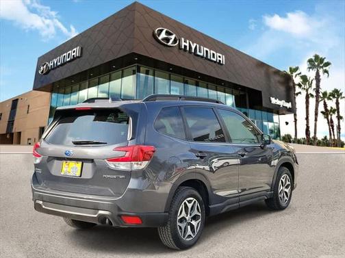 2021 Subaru Forester Premium