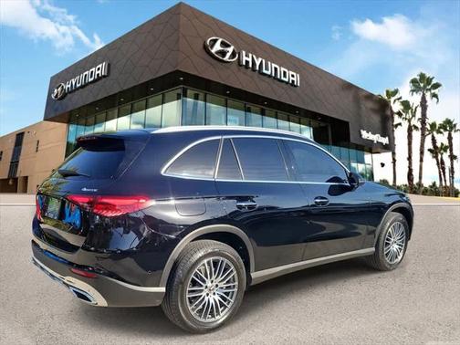 2024 Mercedes-Benz GLC 300 4MATIC