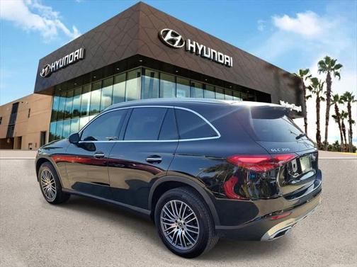 2024 Mercedes-Benz GLC 300 4MATIC
