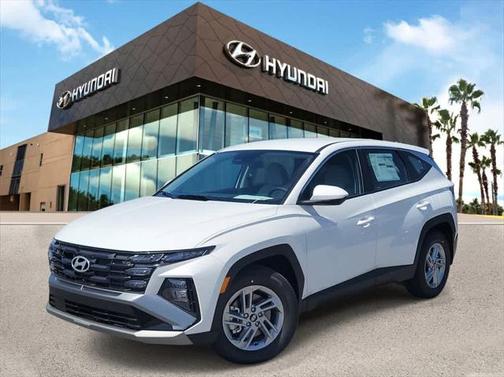 2025 Hyundai TUCSON SE
