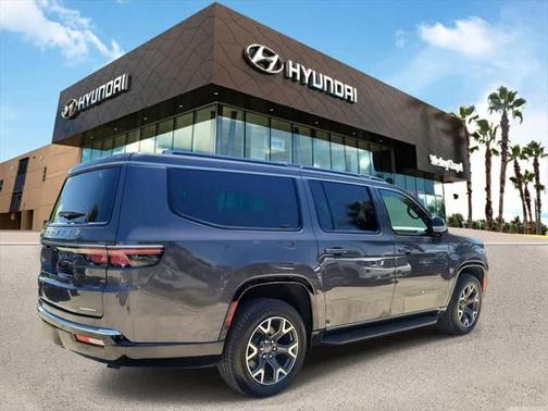 2024 Jeep Wagoneer L Series III
