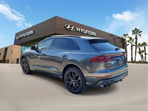 2022 Audi SQ8 4.0T Premium Plus