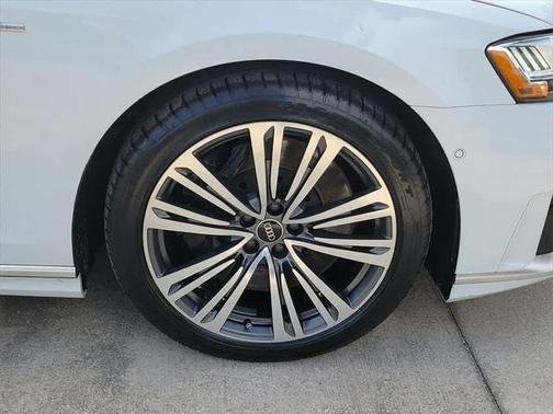 2021 Audi A8 L 60