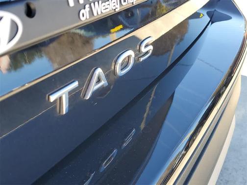 2025 Volkswagen Taos S