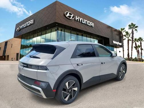 2025 Hyundai IONIQ 5 SE Standard Range