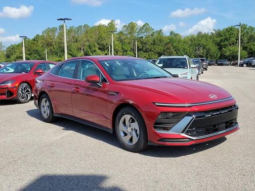 2025 Hyundai SONATA SE