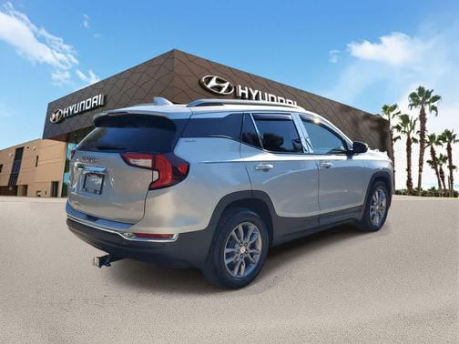 2022 GMC Terrain SLT