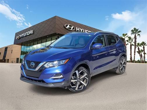2022 Nissan Rogue Sport SL