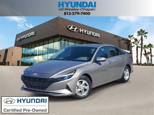 2023 Hyundai ELANTRA SE