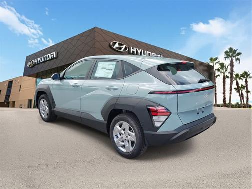 2026 Hyundai KONA SE