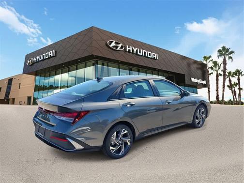 2025 Hyundai ELANTRA Sport