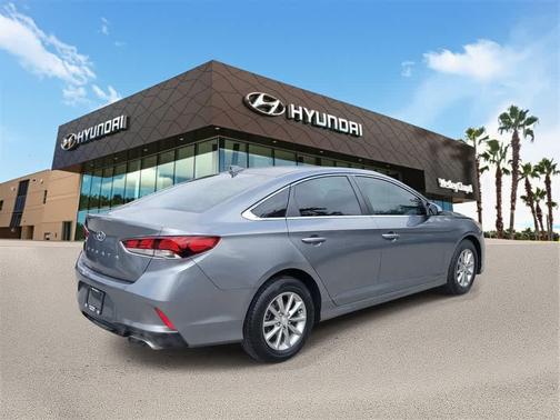 2019 Hyundai SONATA SE