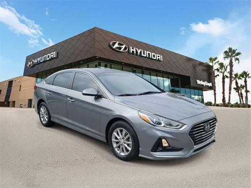 2019 Hyundai SONATA SE