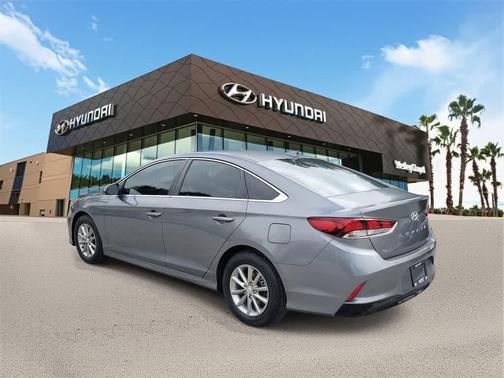 2019 Hyundai SONATA SE