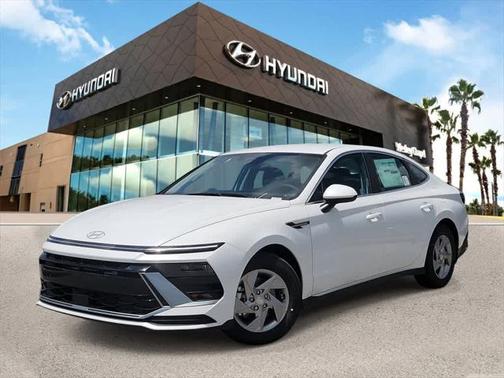 2025 Hyundai SONATA SE