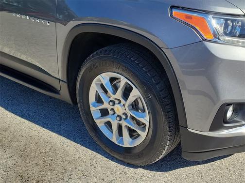 2019 Chevrolet Traverse LT Cloth